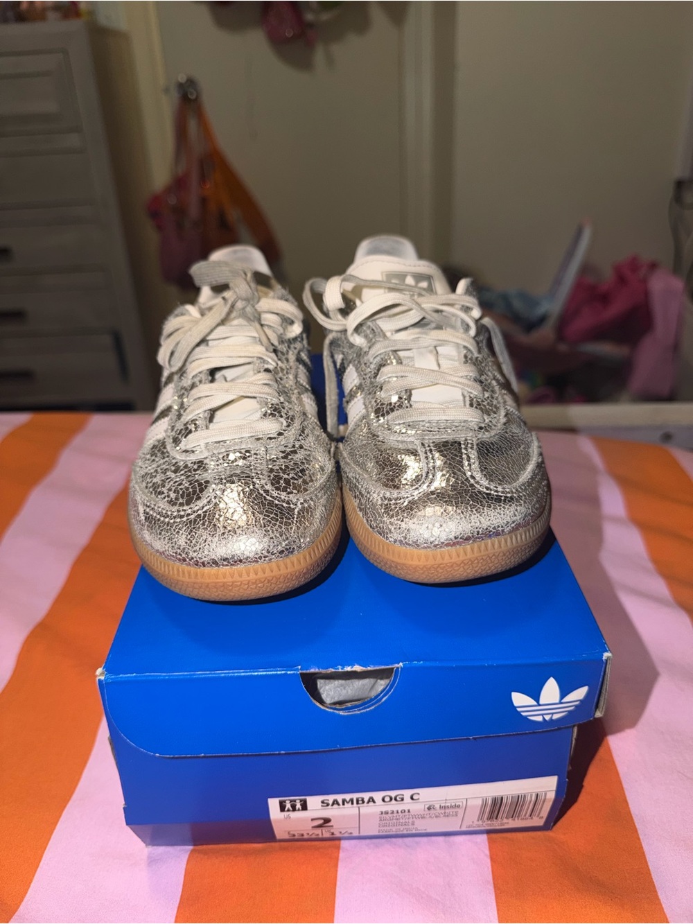 adidas Kids Samba OG C Sneakers - Silver Metallic with Gum Sole